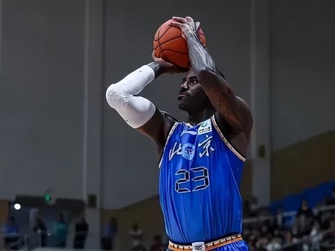 北京96-78大胜广东 球员评价:4人优秀,3人及格,3人低迷